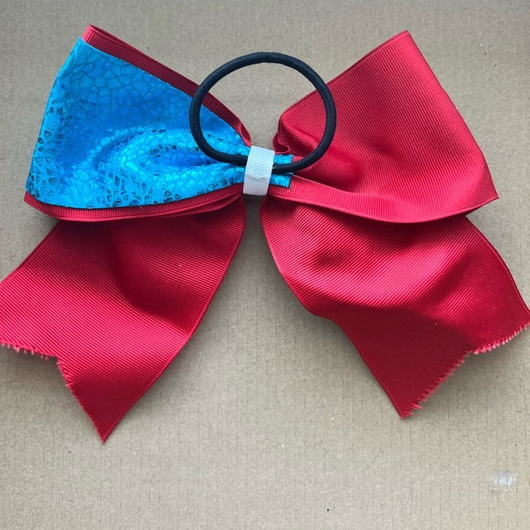 cheer bow “thing 2” 🎀3 for 35⭐️ - Picture 2 of 2